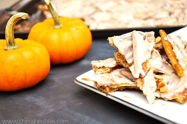 The Best Pumpkin Pie Toffee Recipe EVER via cherishedbliss.com #pumpkinpie #dessert