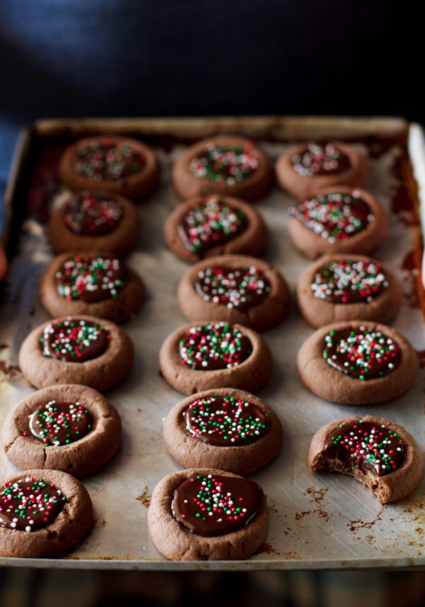 chocolate-thumbprint-cookies-4