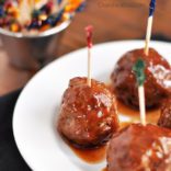 Enjoy these Sweet Chili Meatballs as the perfect appetizer!
