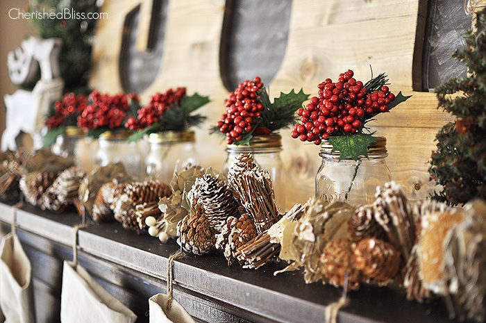 Welcome in Christmas with this beautiful Rustic Woodland Christmas Mantel