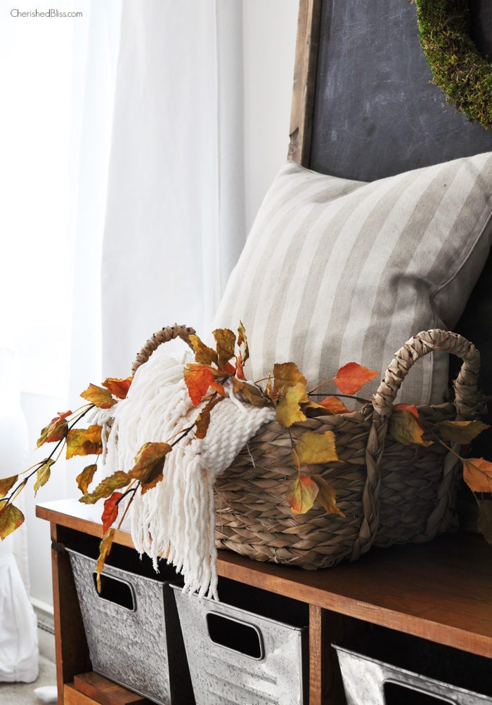 Such a beautiful Fall Home Tour filled with neutral decor and simple decorating ideas. Get all the details at CherishedBliss.com