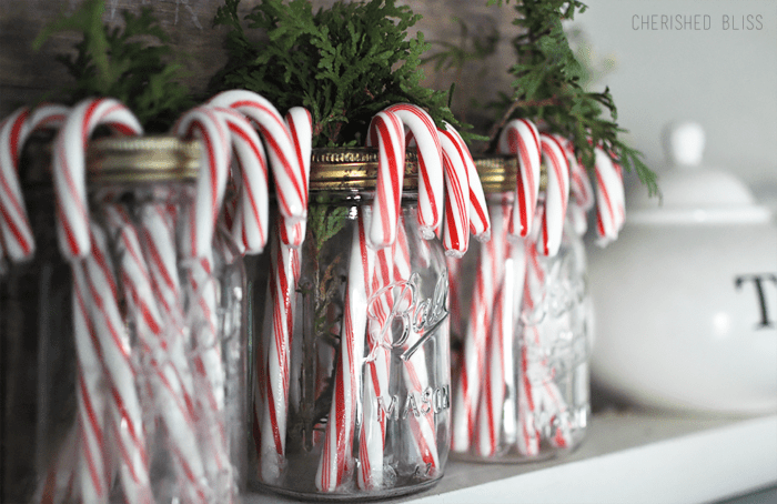 Simple and beautiful. Christmas Mason Jar Decor is such an easy way to bring a little holiday cheer into your home! 