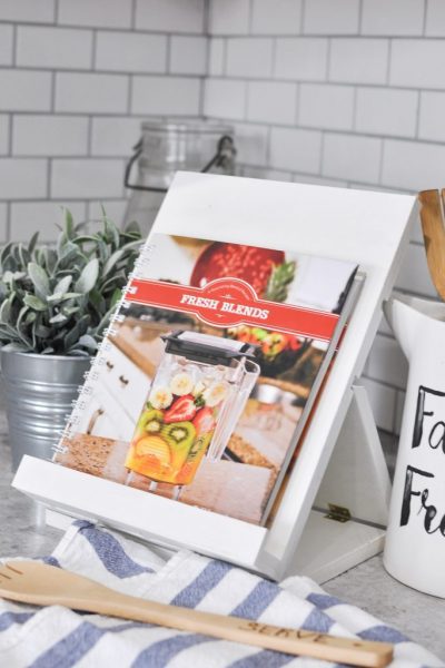 DIY Foldable Recipe Stand Free Plans