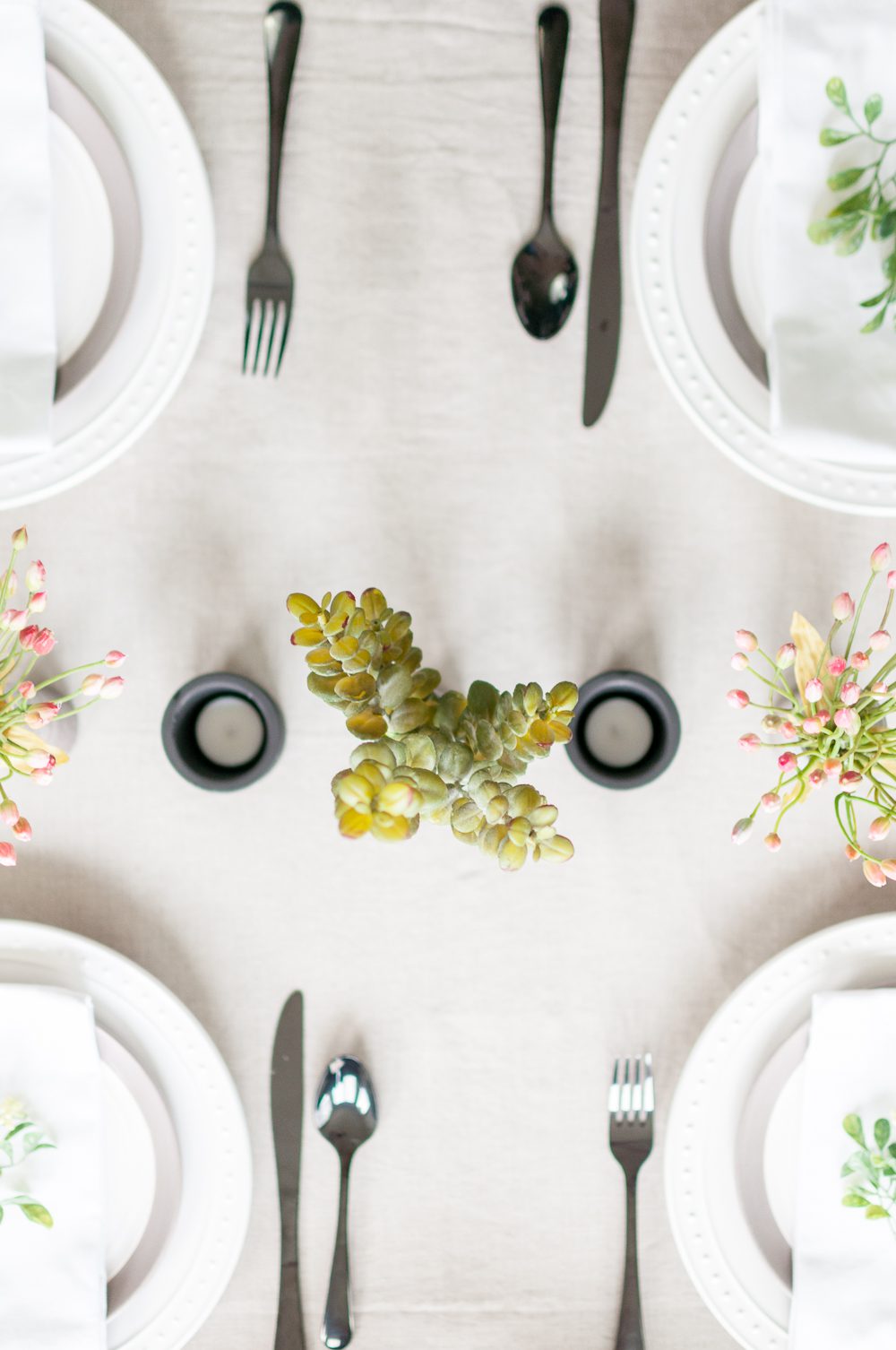 How to Set a Tablescape in 5 Easy Steps || Decorate the Table with a Centerpiece