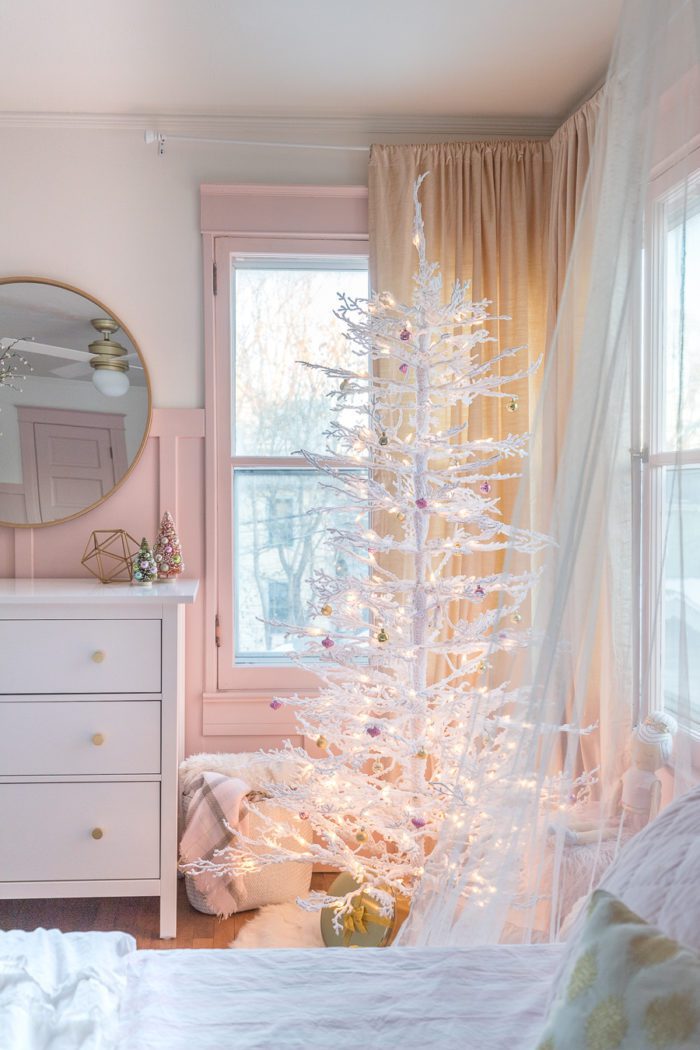 Take a tour of this Pink and Gold Bedroom featuring the perfect Little Girl Christmas Tree that will leave your princess loving her holiday room!