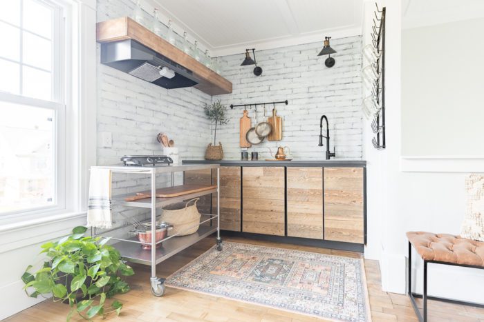 Create a cozy kitchenette that looks and feels like a coffee shop. 
