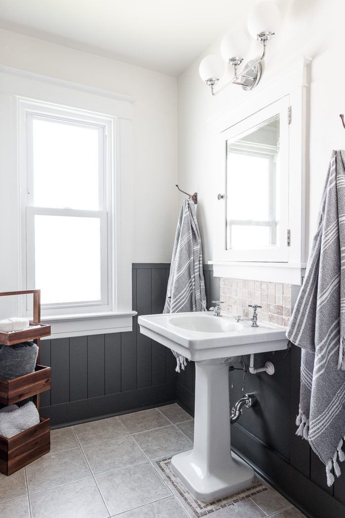 Boys Bathroom Makeover with shiplap and pedestal sink. 